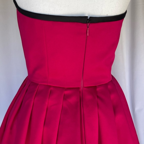 Vintage 1980’s AJ Bari for Lord & Taylor Hot Pink Asymmetrical Strapless Drress - Picture 5 of 7